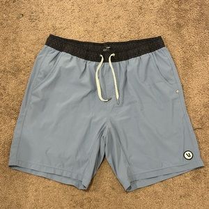 Vuori Mens Kore Short - Size L